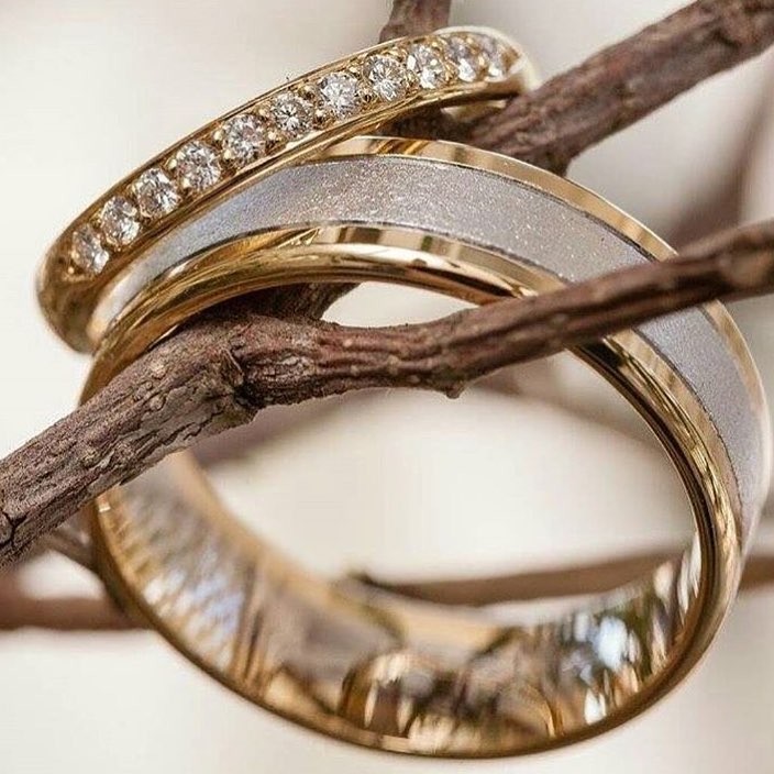 How to Stack Rings: Tips for Building Your Perfect Ring Stacks | Linjer  Jewelry