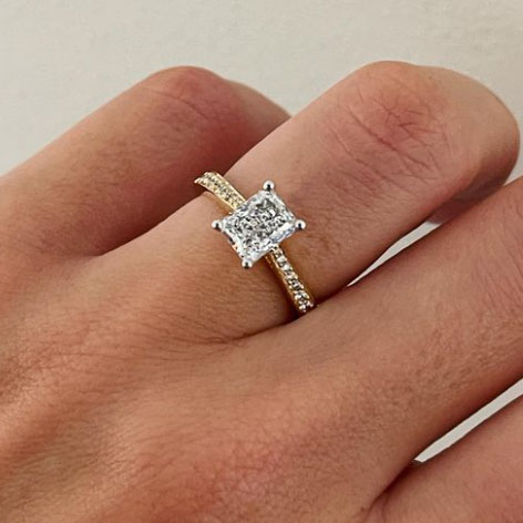 Radiant Cut Diamond Engagement Ring- Bridal Set