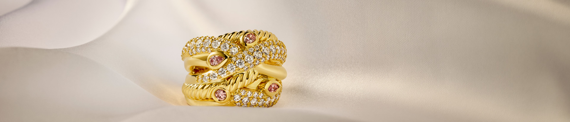 Pink Diamond Engagement RIngs Pink Diamond Engagement RIngs