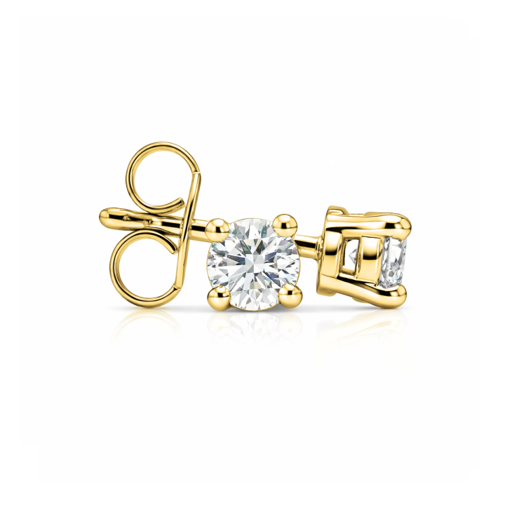 Four Claw Classique Diamond Stud Earrings